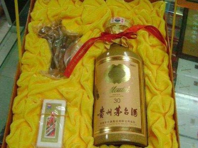 济南回收茅台酒瓶-济南茅台瓶子哪里回收图1